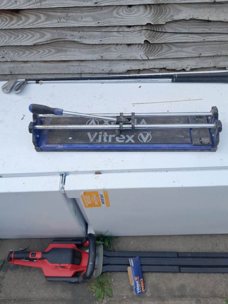 Vitrex Tile Cutter – Blue, Fair Condition