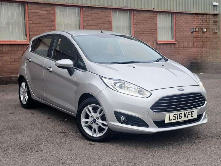 Ford Fiesta 1.0t ecoboost Zetec 5dr Sat Nav Serviced with New Wet-Belt, New Clutch & New Mot! 2016