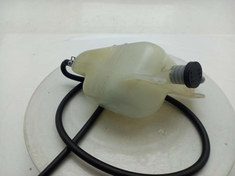Suzuki Gsxr 600 K1 Radiator Expansion Tank 2000-2010 0.6l 1791035f02000