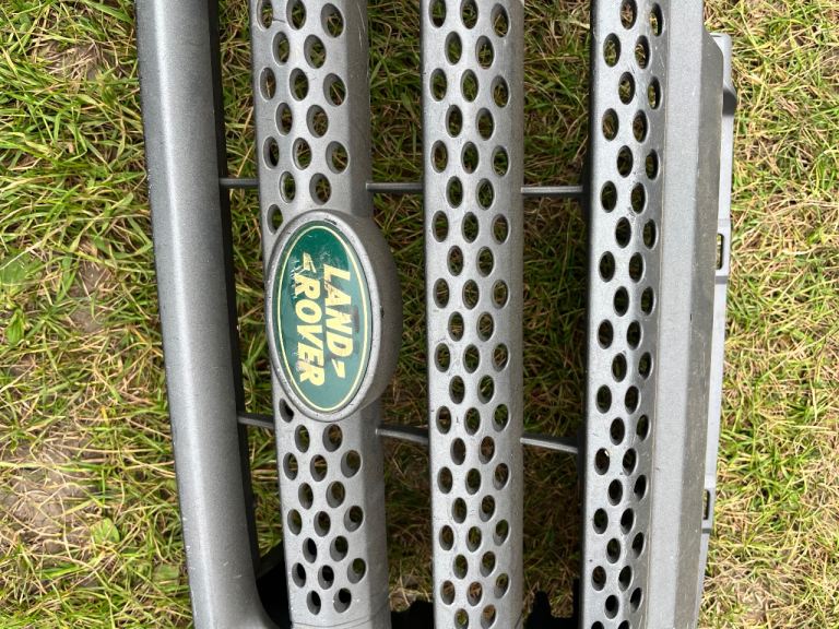 Front grill Range Rover sport up to 2016