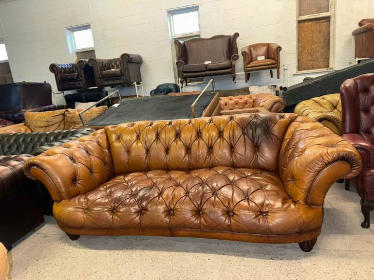 Tetrad Oscar top quality sofa Chesterfield style deliv Poss