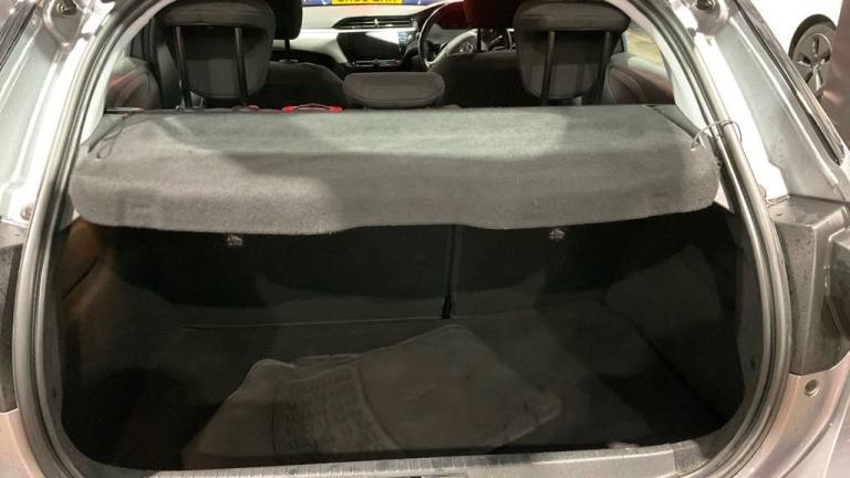 2020 Vauxhall Corsa 1.2 SE Hatchback 5dr Petrol Manual Euro 6 (75 ps) Hatchback Petrol Manual