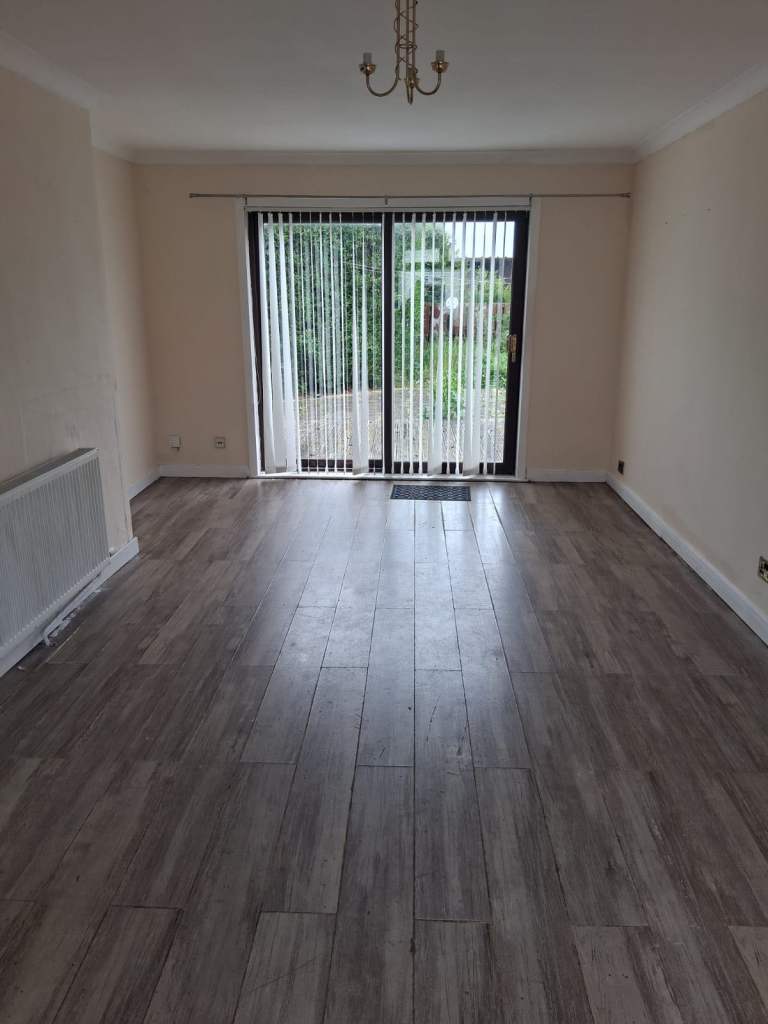 House Tolet 