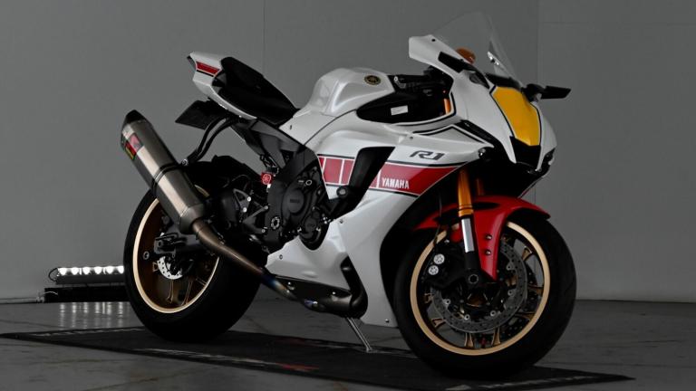 2022 Yamaha R1 1000 Euro 5 Super Sports Petrol Manual