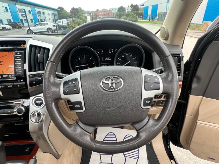 2014 Toyota Landcruiser 4.5 D-4D V8 5dr Auto ESTATE Diesel Automatic