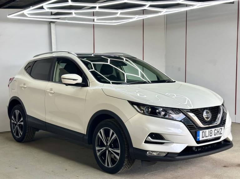 2018 Nissan Qashqai 1.5 dCi N-Connecta SUV 5dr Diesel Manual Euro 6 (s/s) (110 ps) HATCHBACK Dies...
