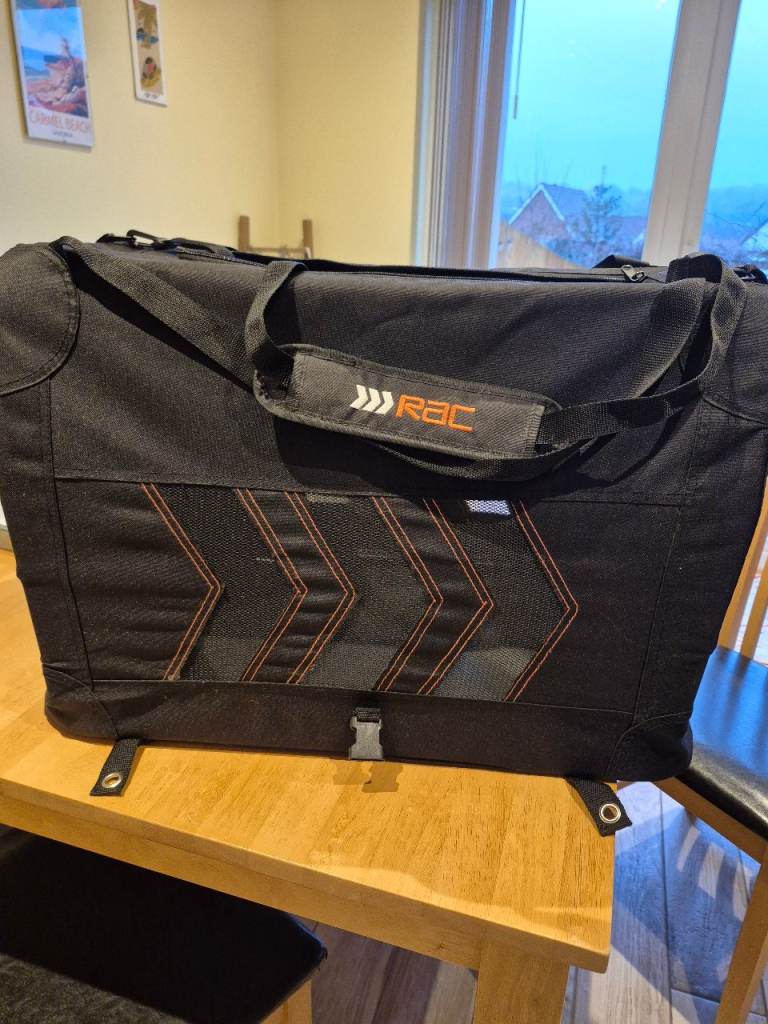 RAC Pet Carrier Black