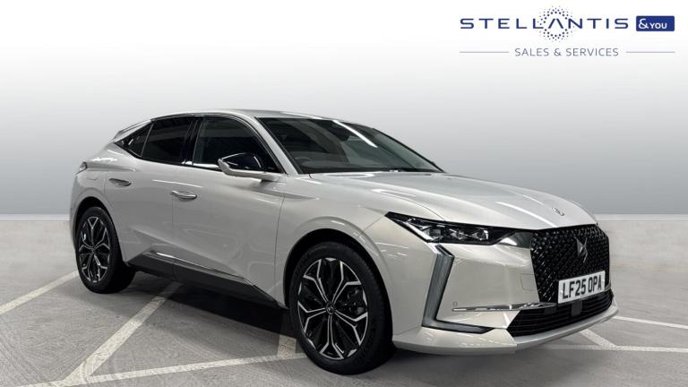 2025 DS Automobiles DS 4 1.6 E-TENSE Rivoli 5dr EAT8 HATCHBACK PETROL/ELECTRIC Automatic