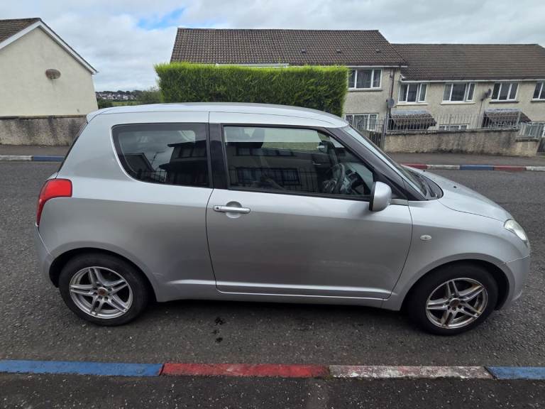 Suzuki, SWIFT, Hatchback, 2010, Manual, 1328 (cc), 3 doors