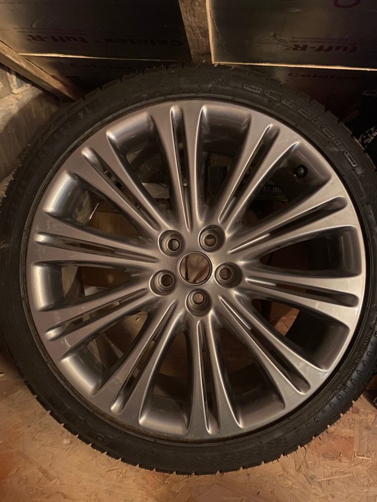 Astra J alloy wheel 