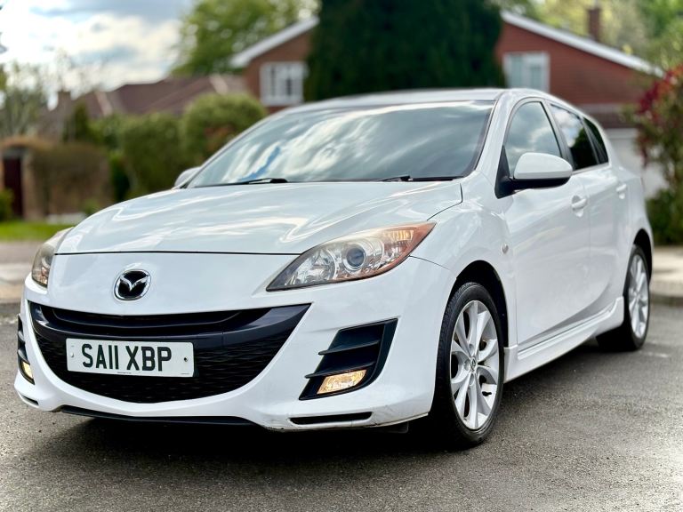 Mazda 3 1.6 petrol takuya 2011 88k low mileage 2 owners mot well maintained tidy car 