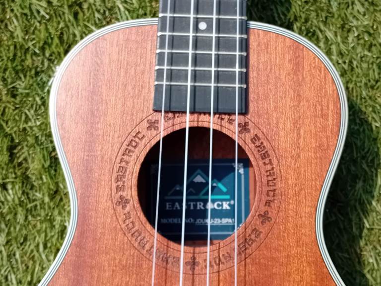 EASTROCK Ukulele JD-23-SPA – Excellent Condition
