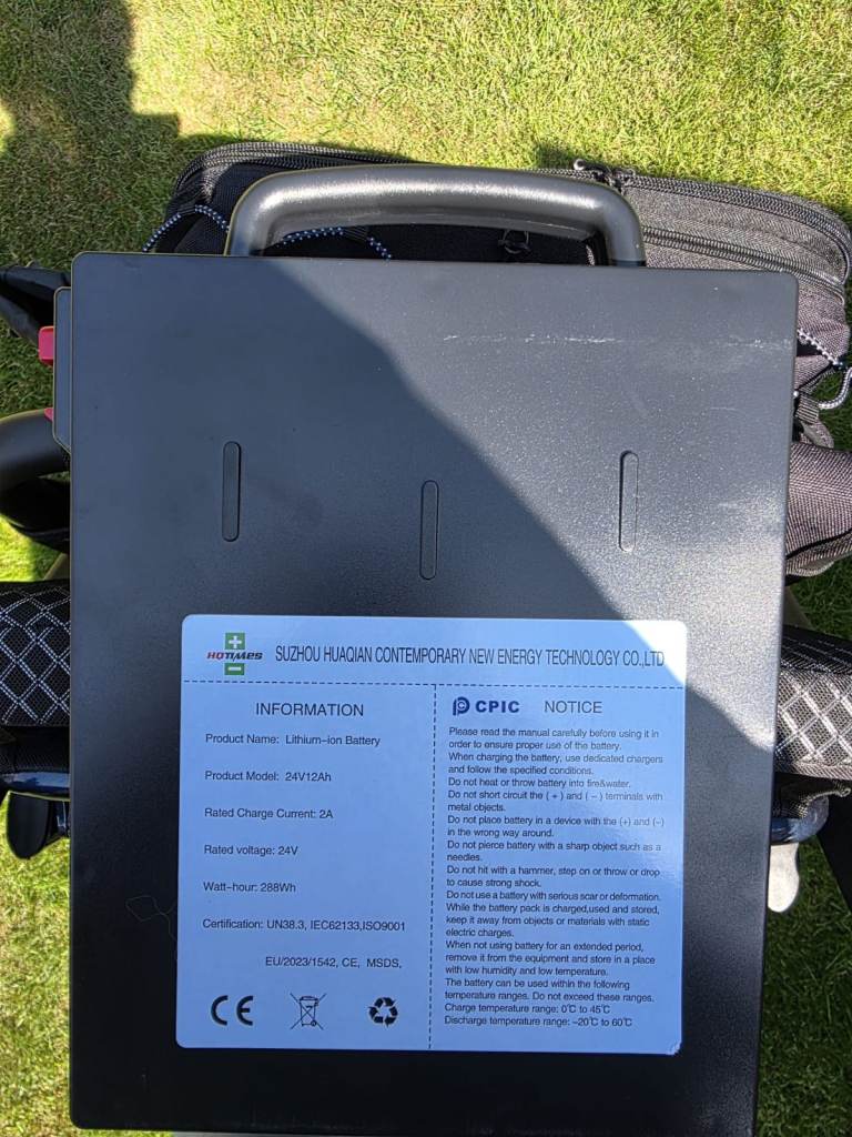 Lightweight folding electric wheelchair (only used twice) | in ...