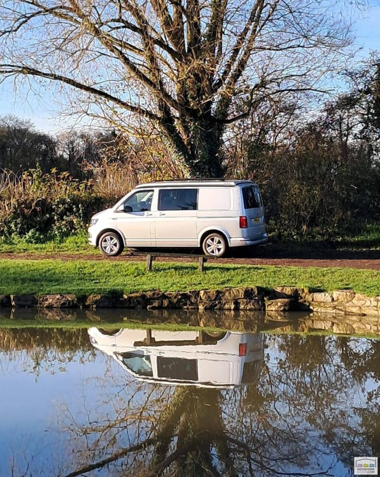 Volkswagen Transporter- 2019 - 4 Berth Pop Top Campervan With Thetford Toilet