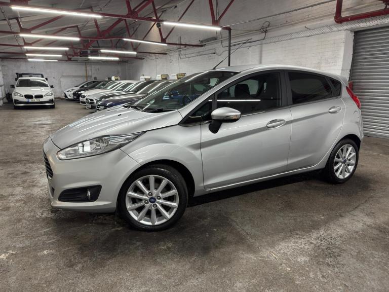 2017 Ford Fiesta 1.0 EcoBoost Titanium 5dr HATCHBACK PETROL Manual