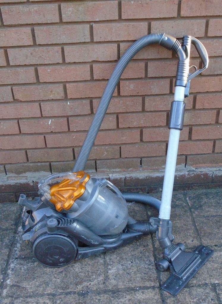 Dyson Big Ball Multi Floor 2 Cylinder Vacuum Cleaner