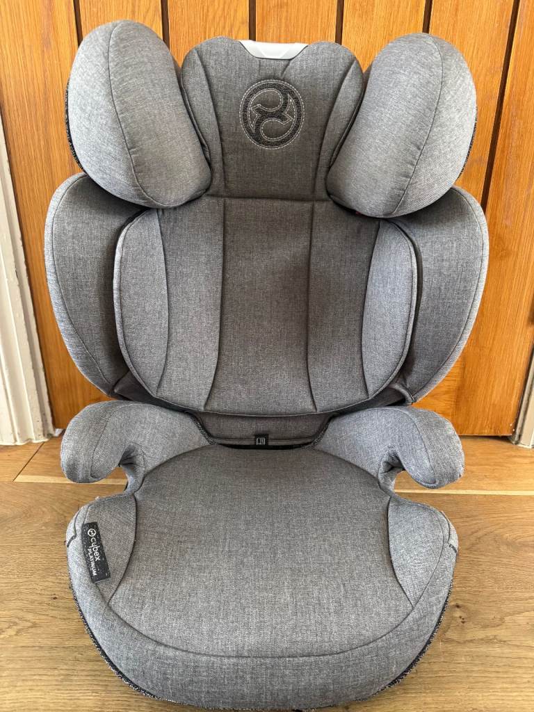 Cybex Platinum Solution Z-Fix Car Seat RRP £200 - CAN PARCEL