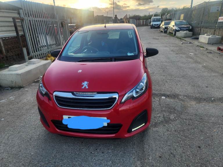Peugeot, 108, Hatchback, 2017, Manual, 998 (cc), 5 doors
