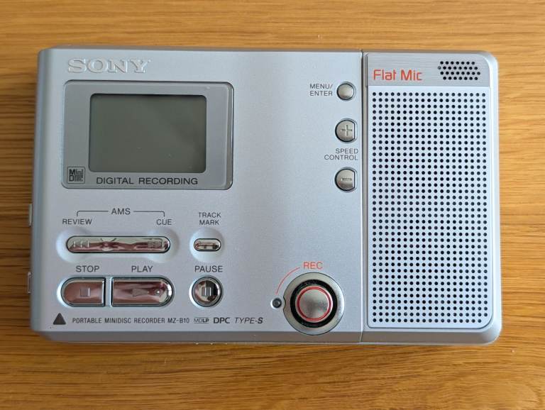 Sony Portable MiniDisc Recorder MZ-B10