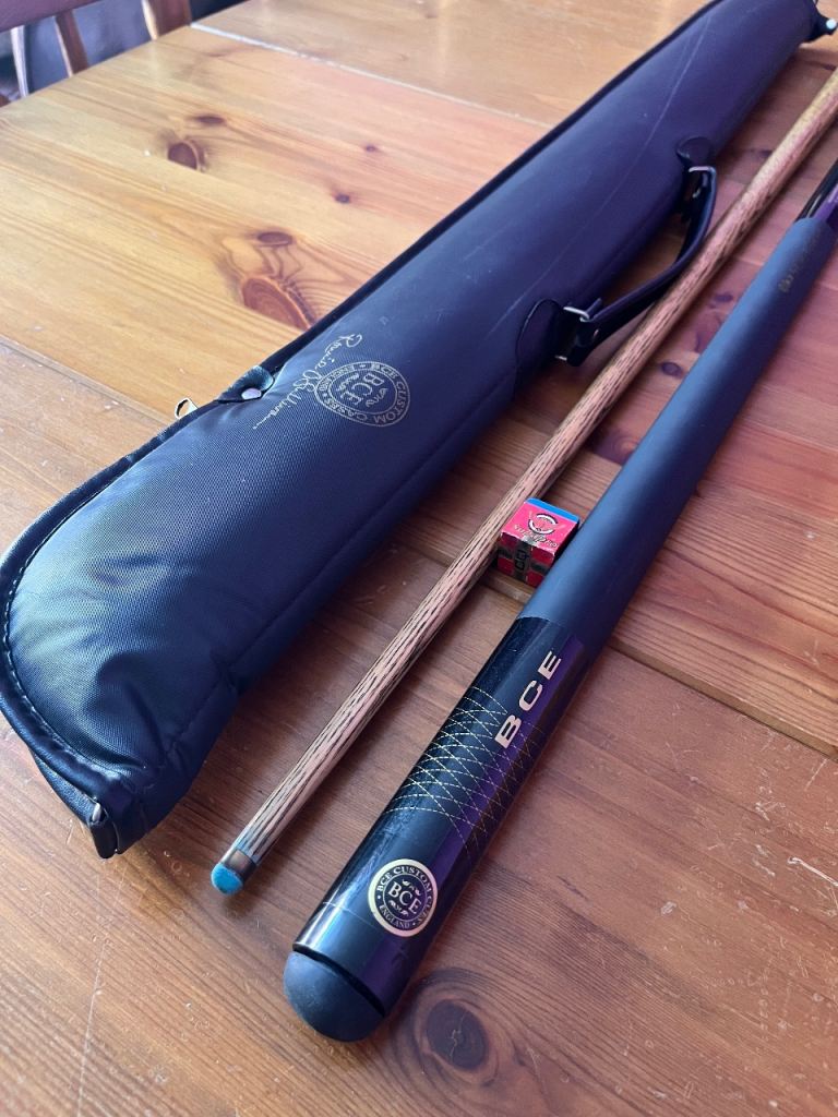 BCE Ronnie O'Sullivan Boxer Snooker Cue + Ronnie O'Sullivan Soft Case