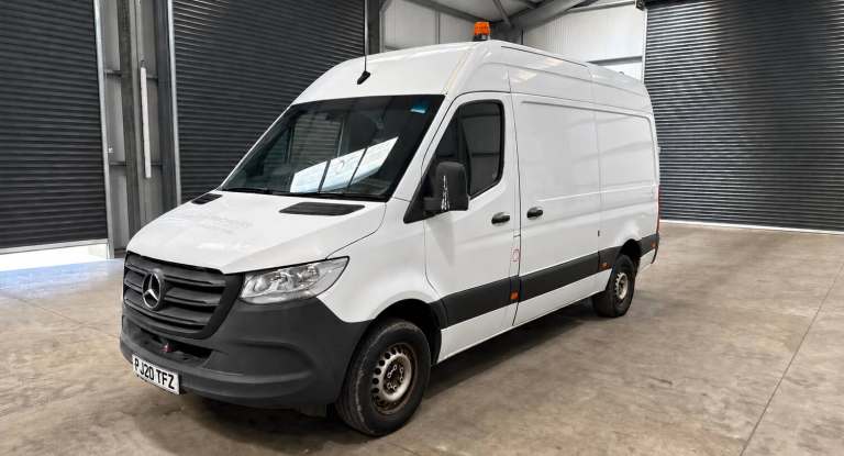 2020/20 MERCEDES SPRINTER 316CDI 160PS 2.1 ENGINE MWB PANEL VAN RWD PRICE + VAT
