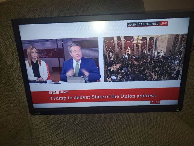 Toshiba 32inch tv not smart 