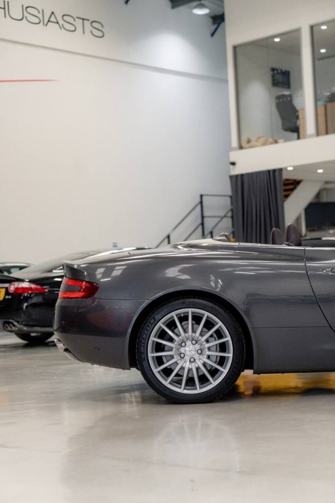 2007 56 ASTON MARTIN DB9 5.9 VOLANTE 2DR PETROL SEQ (EU4) (394 G/KM, 450 BHP)