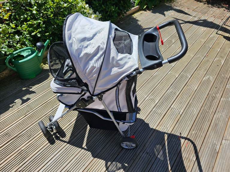 Pet stroller