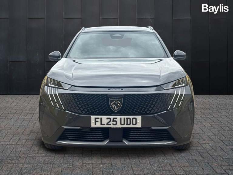 2025 Peugeot 5008 1.2 Hybrid 136 GT 5dr e-DSC6 HATCHBACK PETROL Automatic