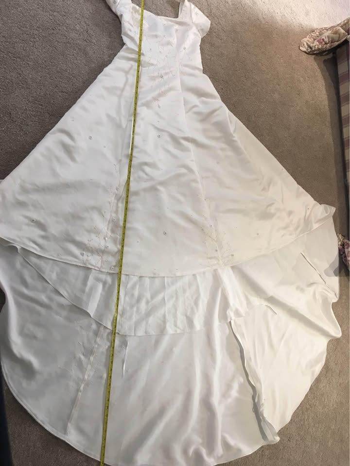 Amanda Wyatt Bridal Wear - Serena Style Wedding Dress Ivory Size 18