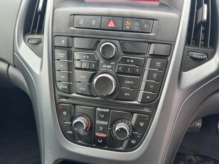 VAUXHALL ASTRA GTC 1.6 T 16V Sport 2012