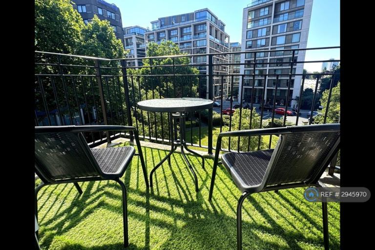 2 bedroom flat in Kensington High St, London, W14 (2 bed) (#2945970)