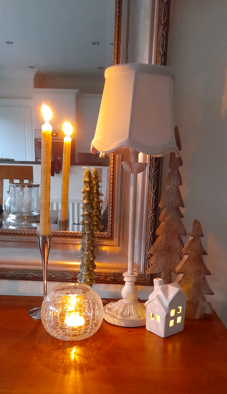 Candle holder 