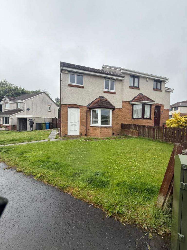3 Bedroom House in Newton Mearns