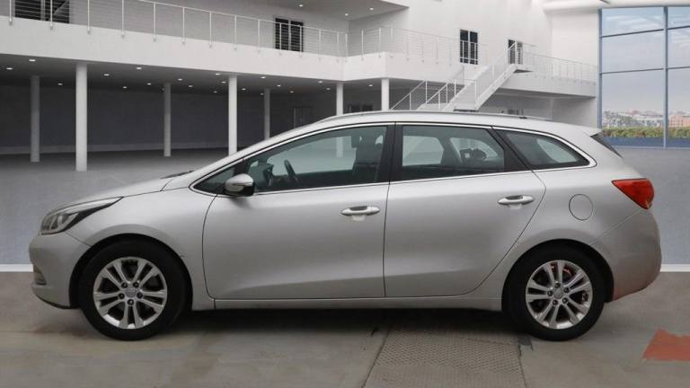 2015 Kia Ceed 1.6 CRDi 2 5dr Auto ESTATE DIESEL Automatic