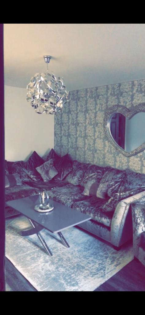 Right hand corner sofa and cuddle chair 