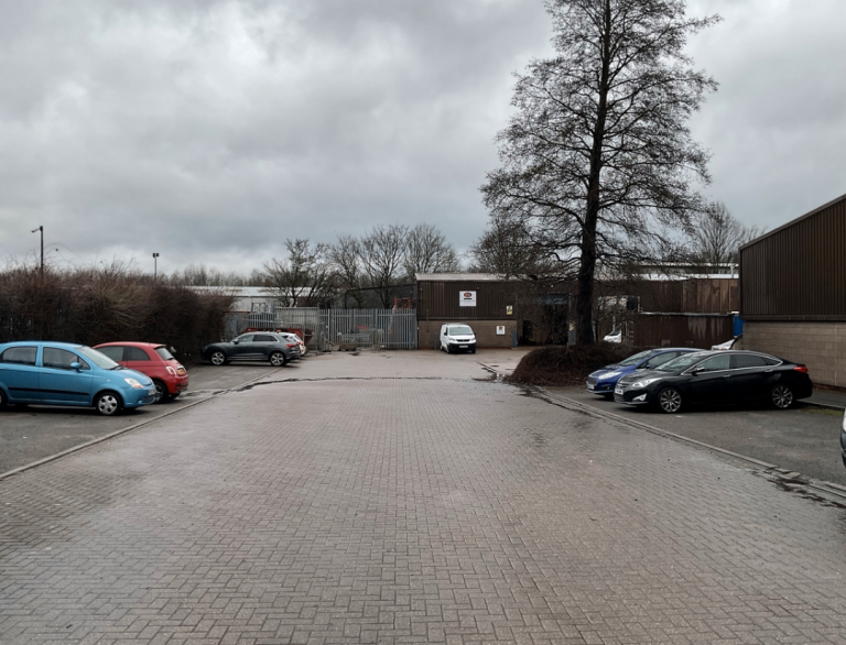 1,550 sqft Industrial Unit for Rent: Holmewood Industrial Estate S42 5UG