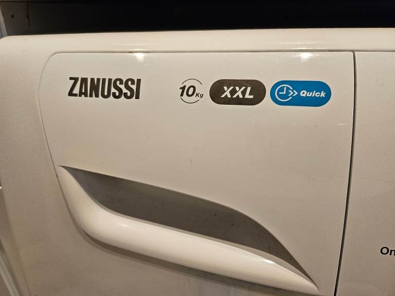 Zanussi Lindo 10kg washing machine