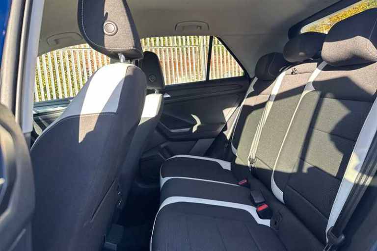 2021 Volkswagen T-Roc 1.5 TSI GPF EVO SEL SUV 5dr Petrol DSG Euro 6 (s/s) (150 ps) SUV Petrol Aut...