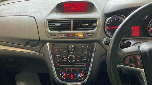 2015 Vauxhall Mokka 1.4T SE 5dr Auto HATCHBACK PETROL Automatic