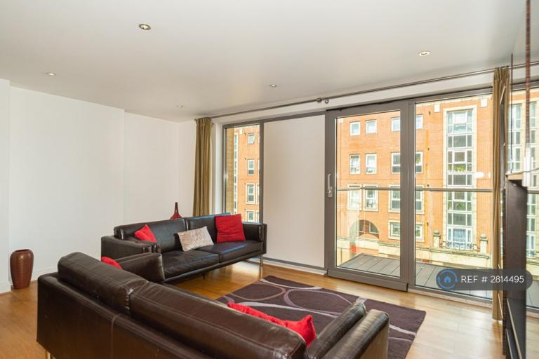 2 bedroom flat in Vauxhall Bridge Road, London, SW1V (2 bed) (#2814495)