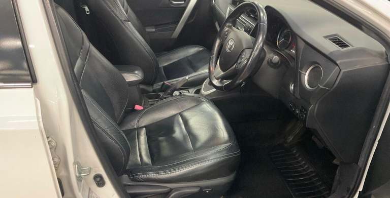 2015 Toyota Auris 1.8 VVT-h Excel Touring Sports CVT Euro 5 (s/s) 5dr ESTATE Petrol/Electric Hybr...