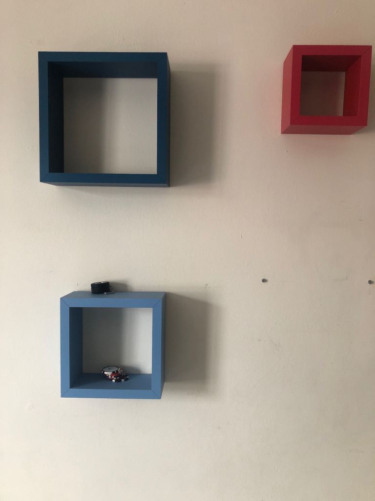 Set of three cube shelving