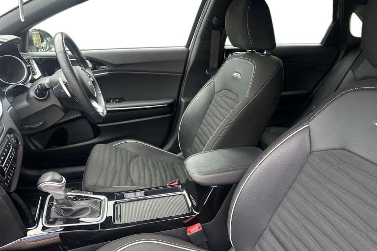 2025 Kia Ceed 1.5T GDi ISG 138 GT-Line 5dr DCT HATCHBACK Petrol Automatic