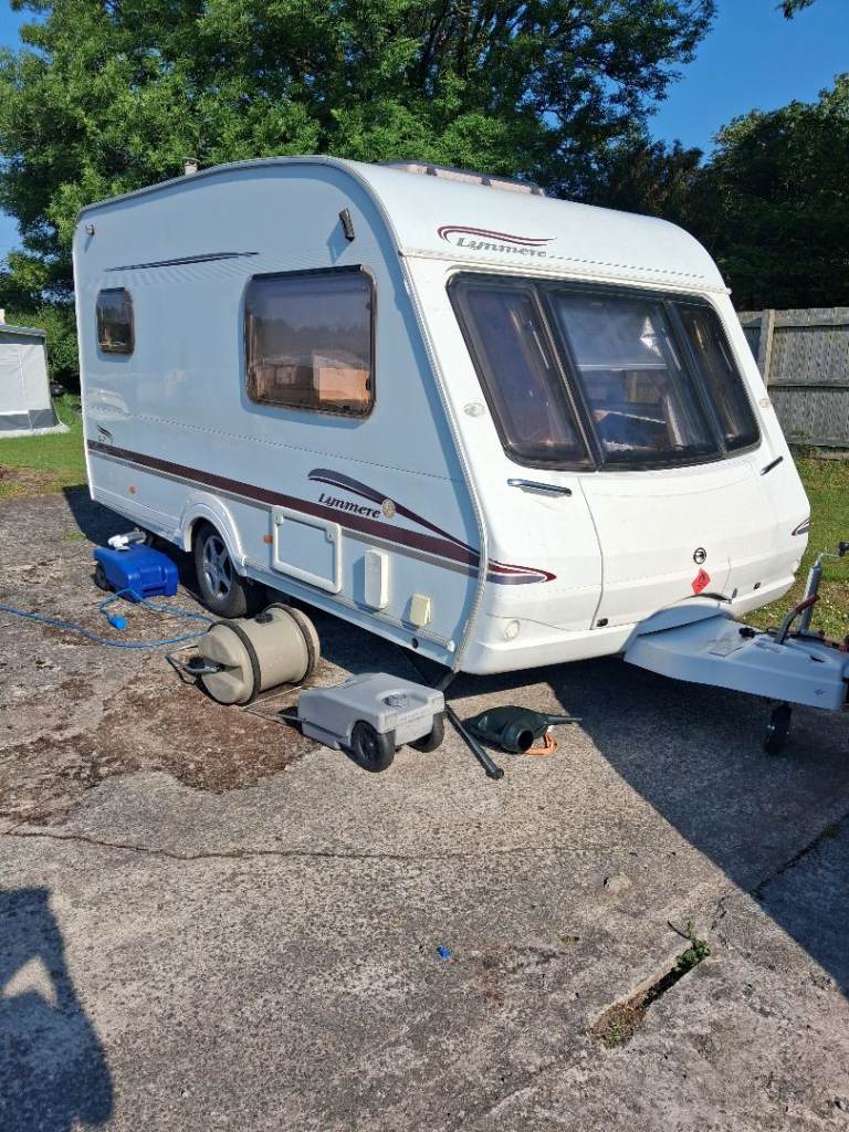Swift Lynmere 2 birth Caravan 2006 for sale