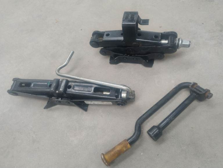 Car jack