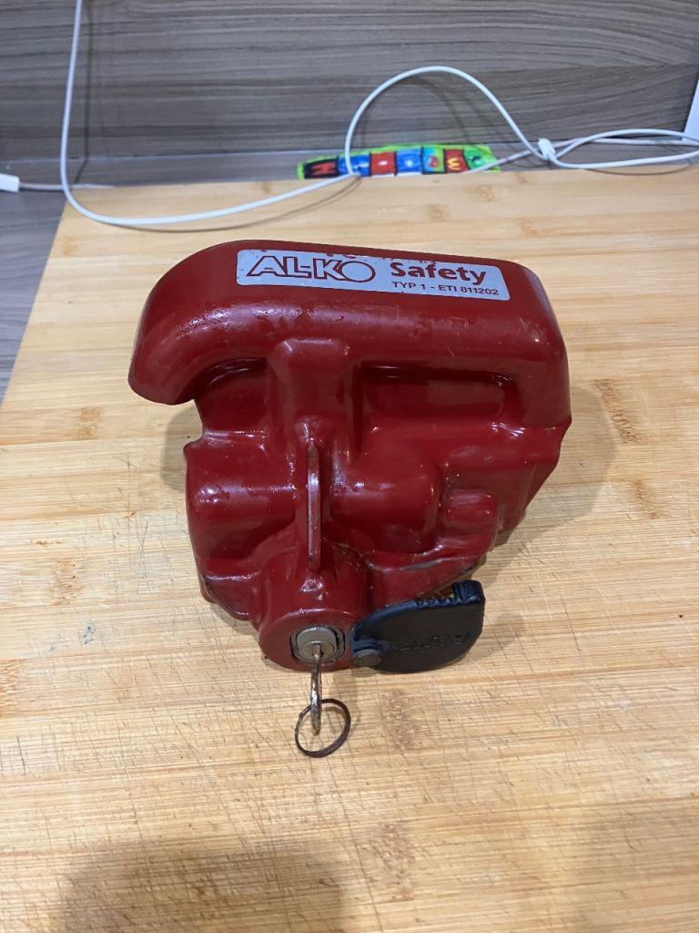 ALKO (AL-KO) Hitch Lock 