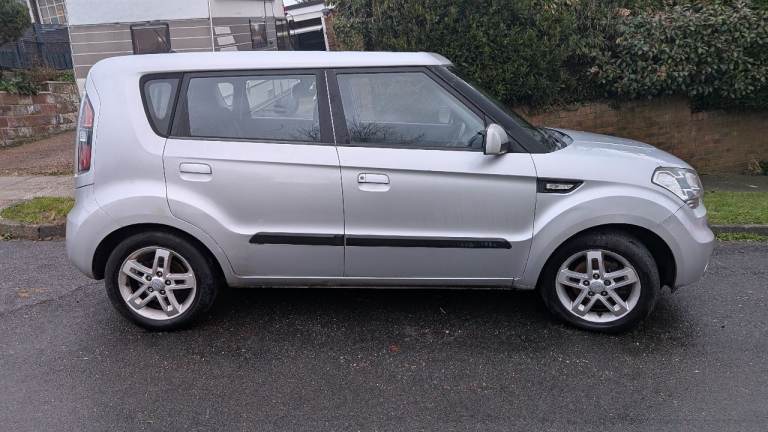 Kia, SOUL, Hatchback, 2010, Manual, 1591 (cc), 5 doors