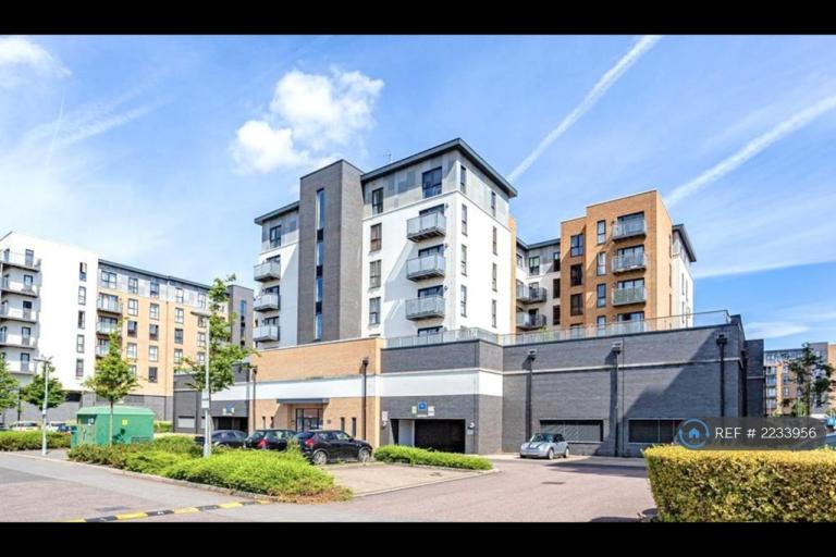 2 bedroom flat in Little Brights Road, Belvedere, DA17 (2 bed) (#2233956)