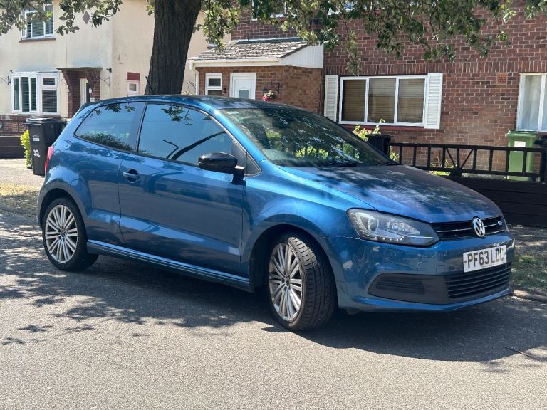 Volkswagen POLO BLUEGT
